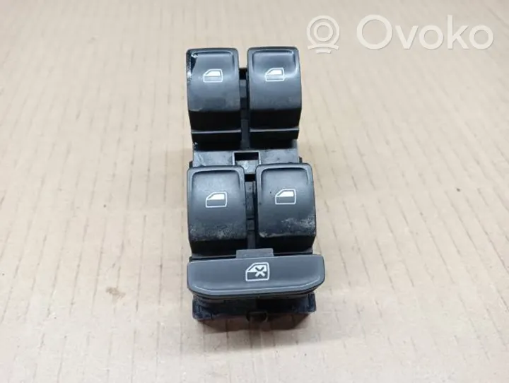 Volkswagen Golf VII Electric window control switch 5G0959857B