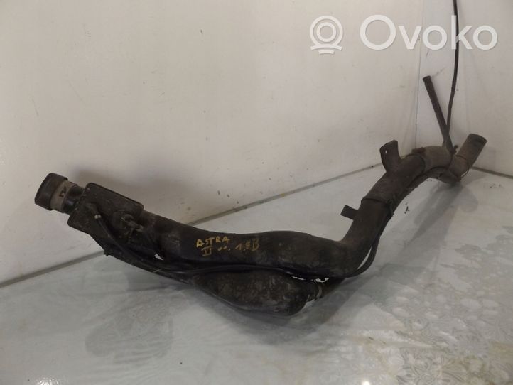 Opel Astra G Tuyau de remplissage de réservoir de carburant 