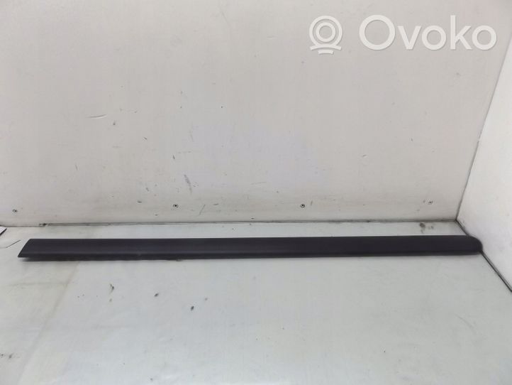 Volkswagen Caddy Rivestimento parafango (modanatura) 