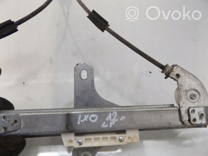 Ligier IXO Priekšpusē elektriskā loga pacelšanas mehānisma komplekts 