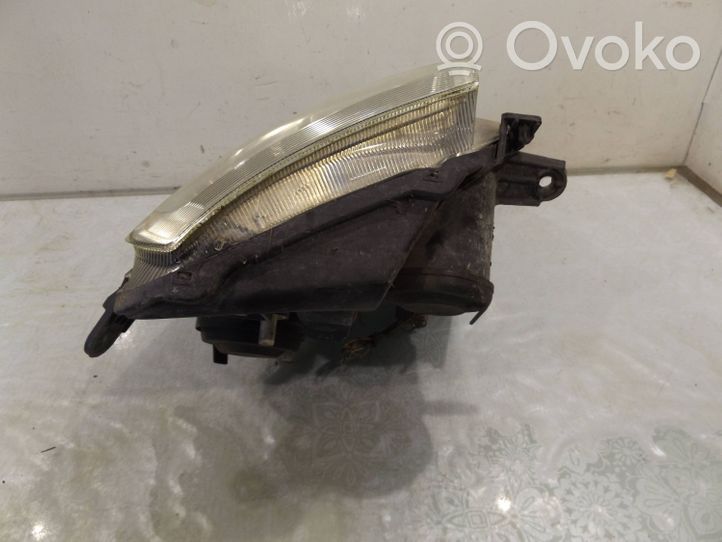 Opel Meriva A Lampa przednia 005930