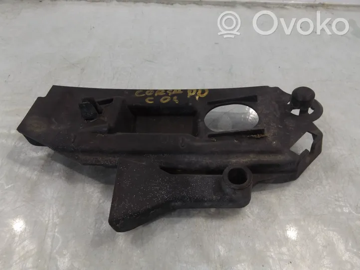 Opel Corsa C Uchwyt / Mocowanie zderzaka przedniego 13120857