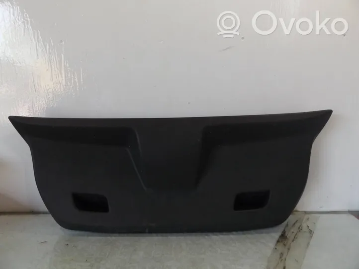 Opel Corsa D Poszycie / Tapicerka klapy tylnej bagażnika 