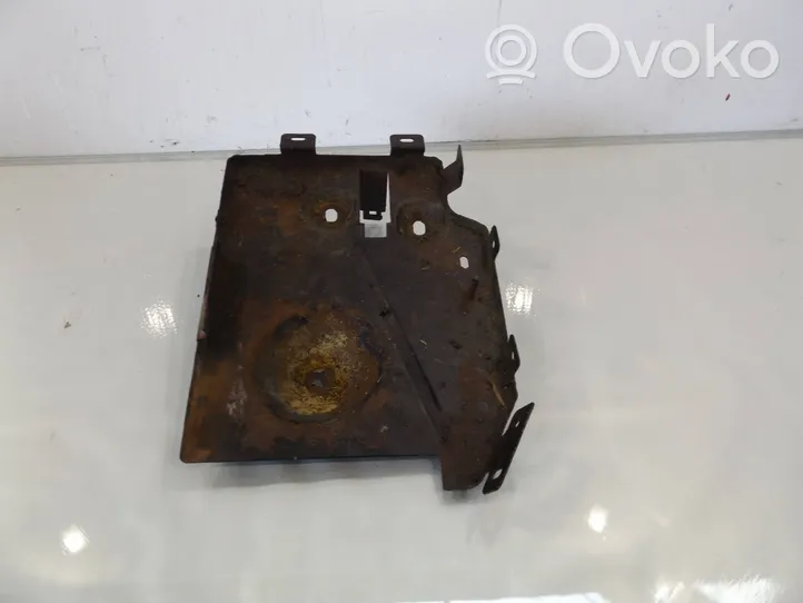 Citroen Berlingo Spare wheel mounting bracket 