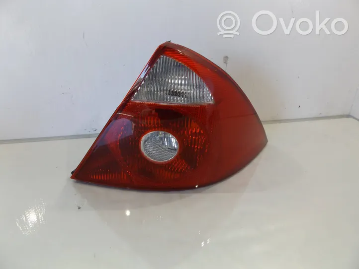 Ford Mondeo Mk III Headlight/headlamp 