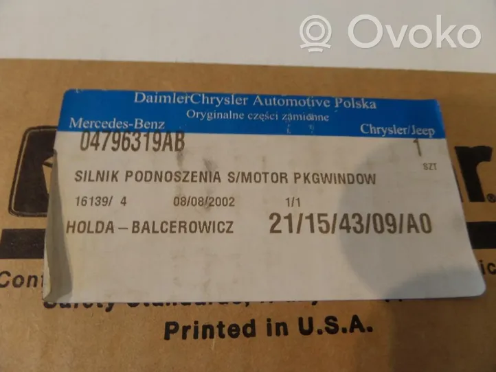 Chrysler Grand Voyager II Silniczek podnoszenia szyby drzwi tylnych 04796319AB