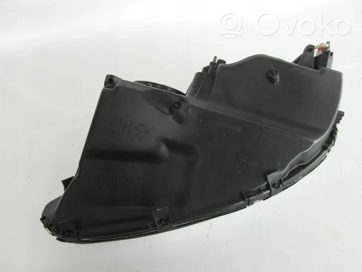 Chrysler Concorde Faro delantero/faro principal 04780010AH