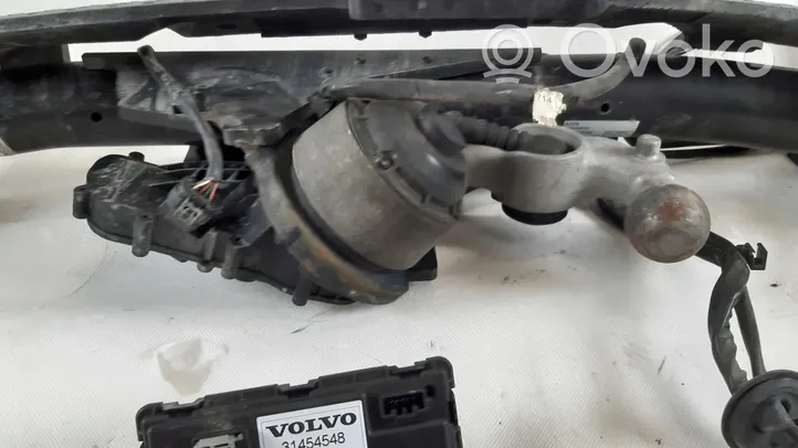Volvo XC90 Barre de remorquage 