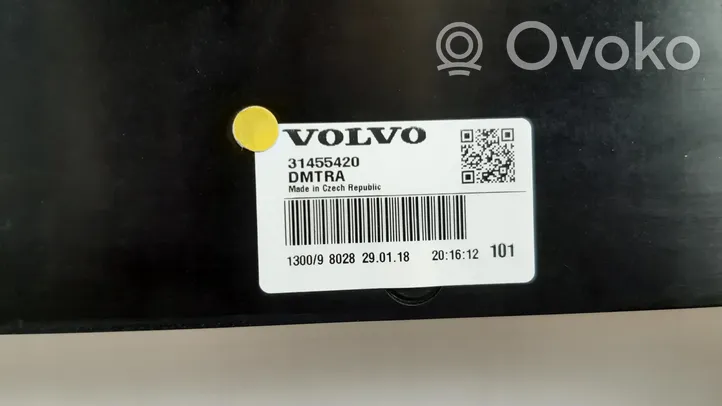 Volvo XC40 Jäähdyttimen lista 31455420