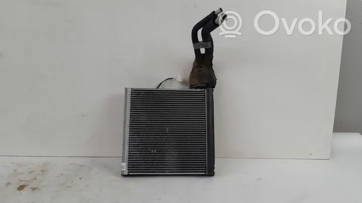 Toyota Land Cruiser (J150) Radiateur soufflant de chauffage 01P16