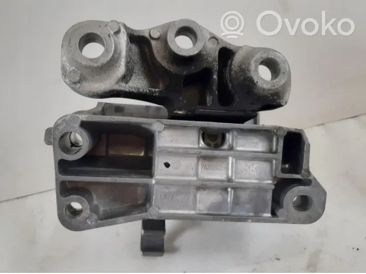 Volvo XC40 Supporto di montaggio scatola del cambio 32267965