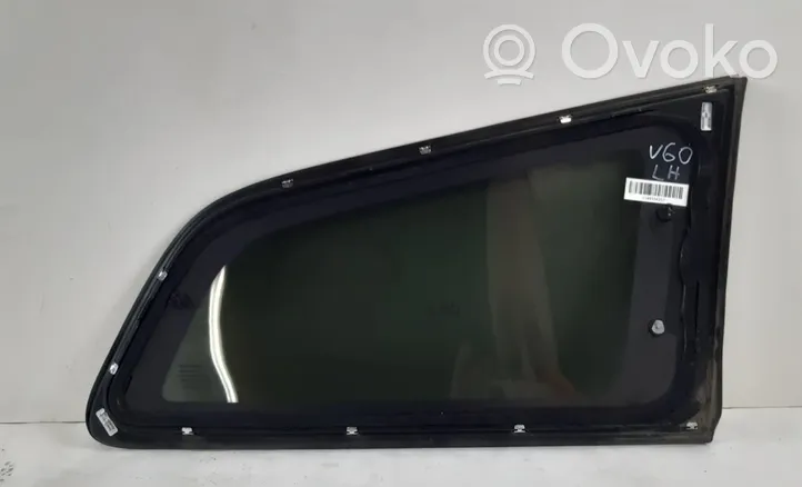 Volvo V60 Fenêtre latérale avant / vitre triangulaire 