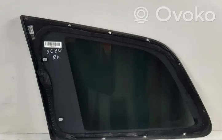 Volvo XC90 Rear side window/glass 