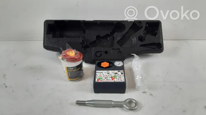 Volvo V60 Kit d’outils 