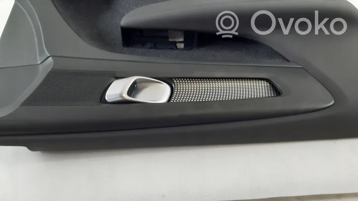 Volvo XC40 Rivestimento del pannello della portiera anteriore 