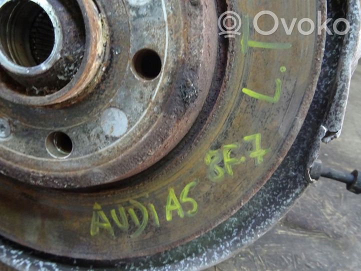 Audi A5 8T 8F Aizmugurē riteņa rumbas vārpstas šarnīrs (stupica, capfa) 8K0505435AA