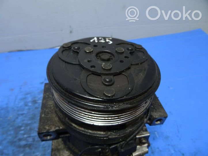 Volvo V40 Compressore aria condizionata (A/C) (pompa) 8600889