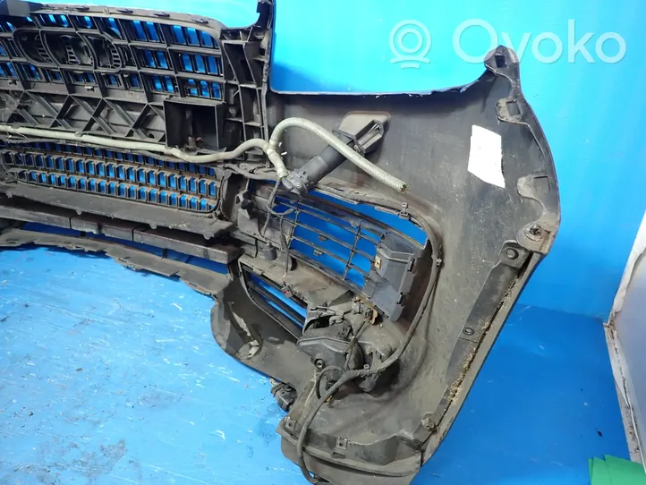 Audi Q7 4L Paraurti anteriore 4L0807437D