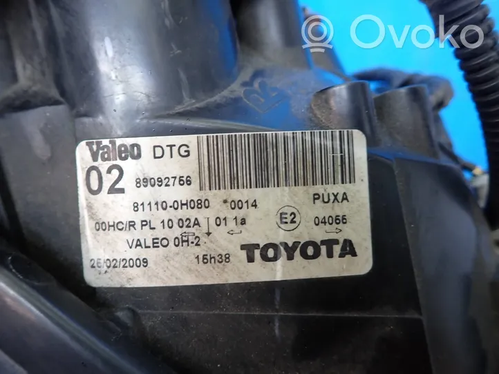 Toyota Aygo AB10 Lampa przednia 81110-0H080