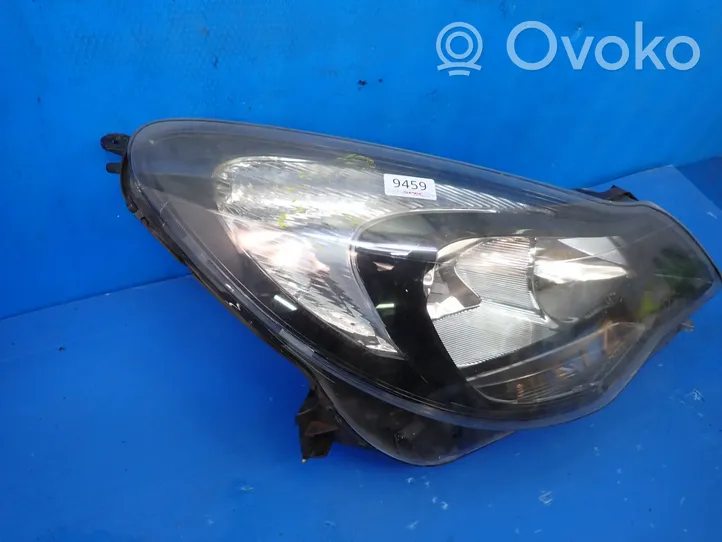 Opel Corsa D Lampa przednia 13446800