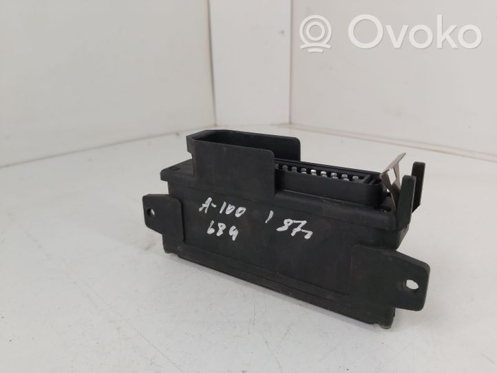 Audi 100 S4 C4 Calculateur moteur ECU 0227400134