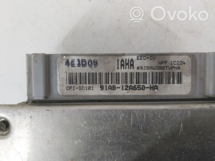 Ford Escort Unidad de control/módulo ECU del motor 91AB12A650HA