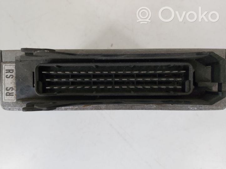 Opel Vectra A Komputer / Sterownik ECU silnika 90506365