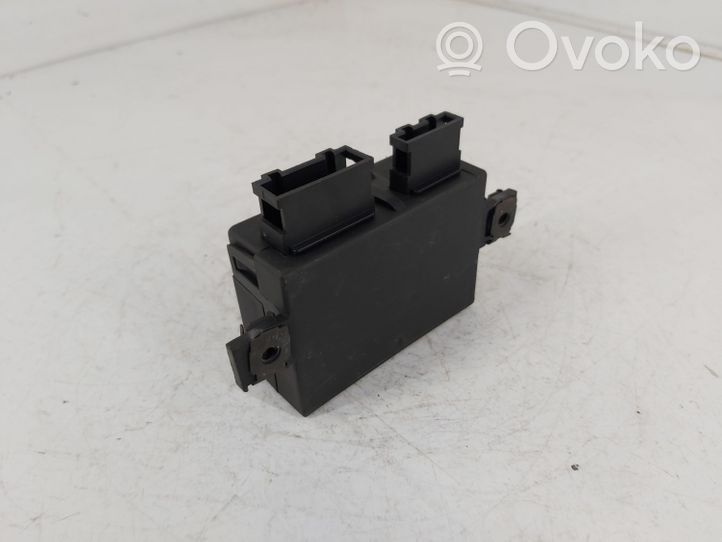 Volkswagen Polo III 6N 6N2 6NF Module confort 