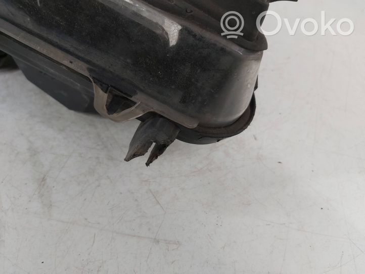 Opel Zafira A Lampa przednia 89100055