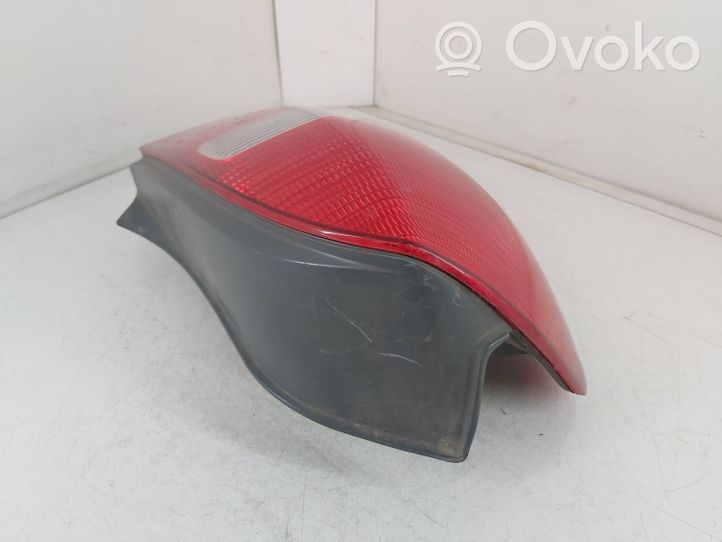 Mazda 323 Lampa tylna 