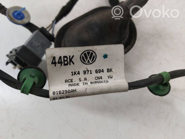 Volkswagen Golf V Wiązka przewodów drzwi tylnych 1K4971694BK