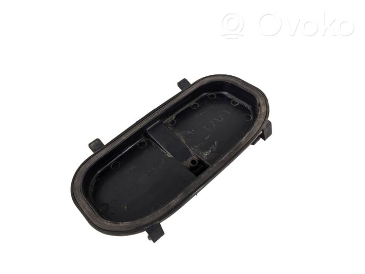 Ford Mondeo MK I Osłona żarówki lampy przedniej 35380749