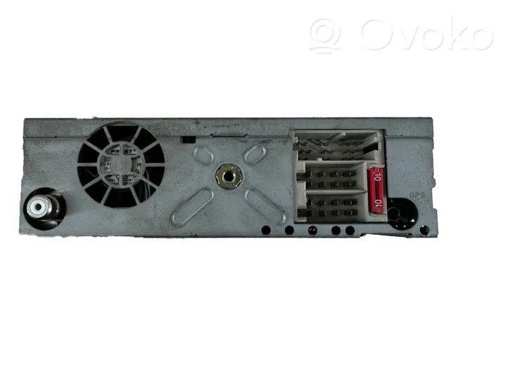 Audi A4 S4 B6 8E 8H Panel / Radioodtwarzacz CD/DVD/GPS 55009280