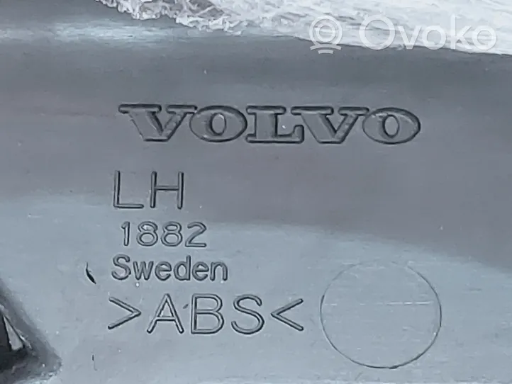 Volvo V70 (C) statramsčio apdaila 