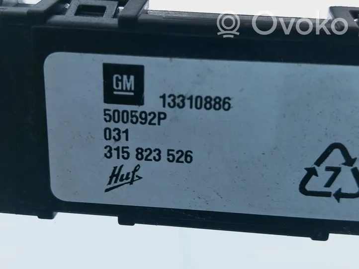 Opel Meriva B Capteur de collision / impact de déploiement d'airbag 13310886