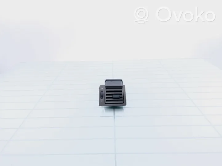 Volvo V50 Boczna kratka nawiewu deski rozdzielczej A1007039