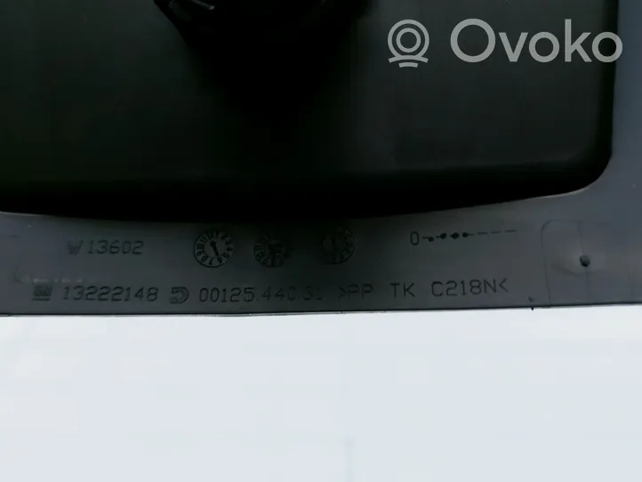 Opel Insignia A Panel gniazda zapalniczki tylnej tunelu środkowego 13222148