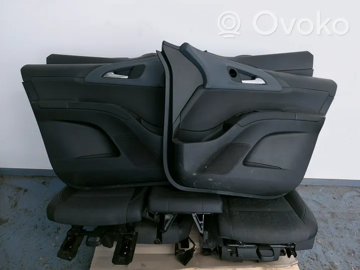 Opel Meriva B Set di rivestimento sedili e portiere 