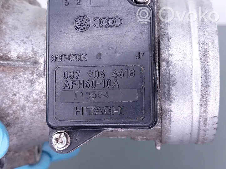 Audi A4 S4 B5 8D Przepływomierz masowy powietrza MAF 