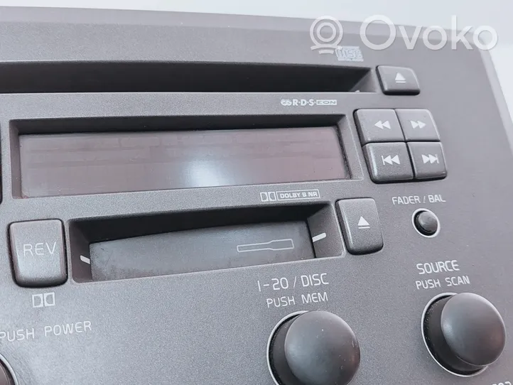 Volvo V70 Unidad delantera de radio/CD/DVD/GPS 2204194D