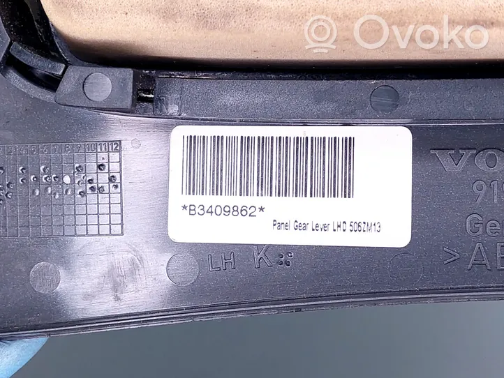 Volvo V70 Ramka drążka zmiany biegów 8028170051