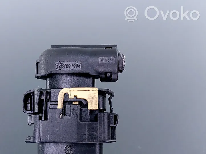Opel Zafira B Sensor de la presión del aire 0281002437