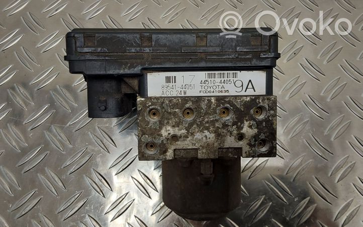 Toyota Avensis Verso Pompe ABS 4451044051