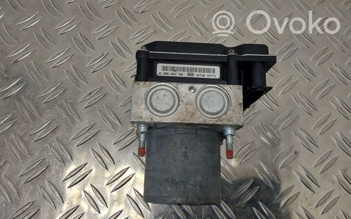 Toyota Avensis T270 Pompe ABS 4454005140