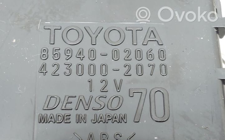 Toyota Auris E180 Relais d'essuie-glace 8594002060