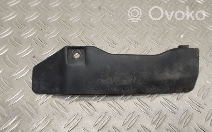 Toyota Yaris Aizmugurējā virsbūves sliekšņa dekoratīvā apdare 758650D010