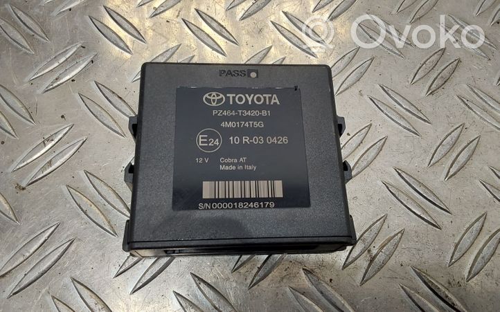 Toyota Auris 150 Pysäköintitutkan (PCD) ohjainlaite/moduuli PZ464T3420B1