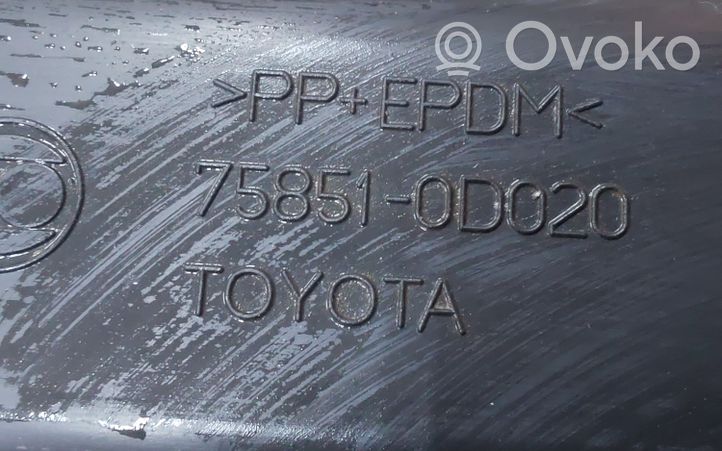 Toyota Yaris Marche-pieds 758510D020