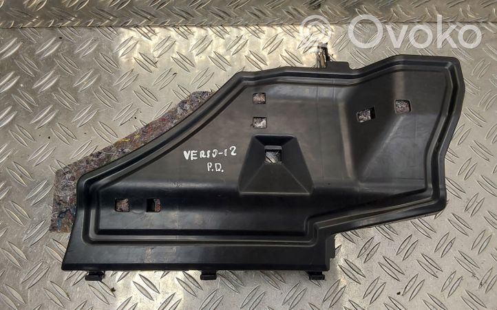 Toyota Verso Autres pièces du tableau de bord 556070F010