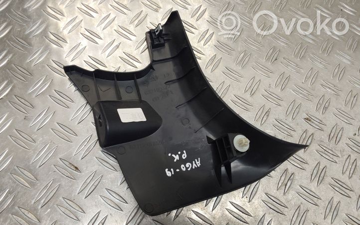 Toyota Aygo AB40 Kita salono detalė 621120H020